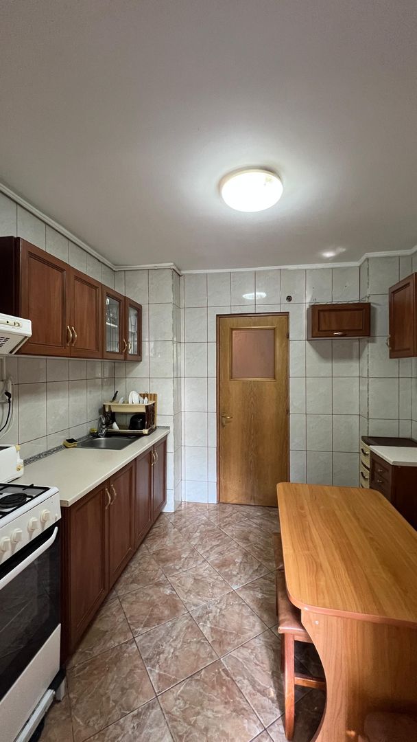 2 camere Aviatiei | Capalna | pivnita sub balcon - Poză 9