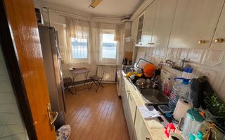 Apartament 2 camere cu centrala si vedere libera – Crângași - Poză 4