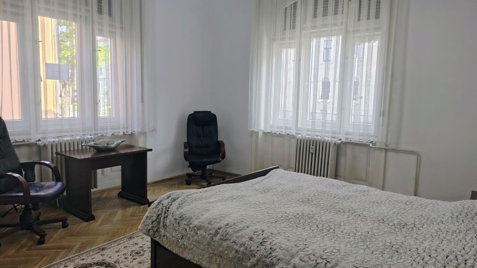 Apartament 2 camere Parc Traian , 400 E neg. Comision 50% - Poză 5