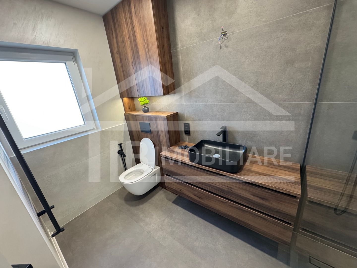Apartament cu 3 camere, 111mp, 2 locuri de parcare, Zona Sevalia - Poză 8