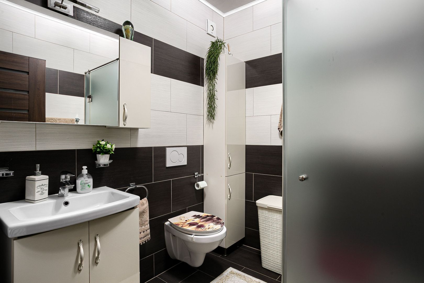 PRET NOU! Casă deosebită în Livada - COMISION 0% - Poză 13