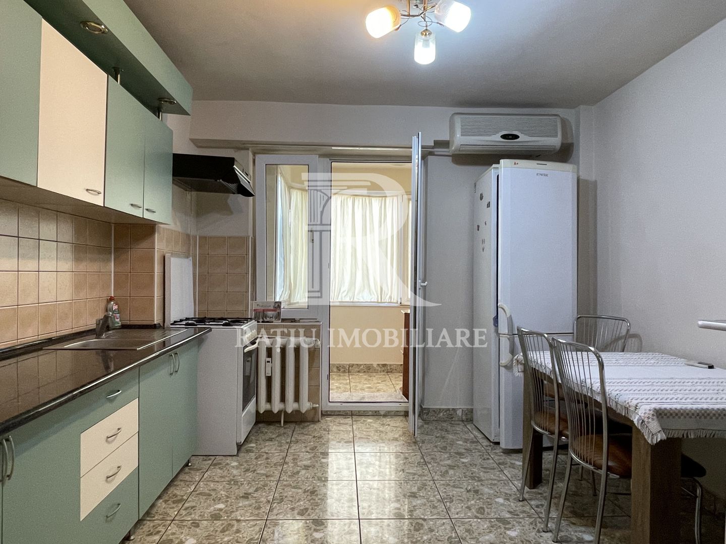 Apartament cu 2 camere | Cantemir | Oradea - Poză 5