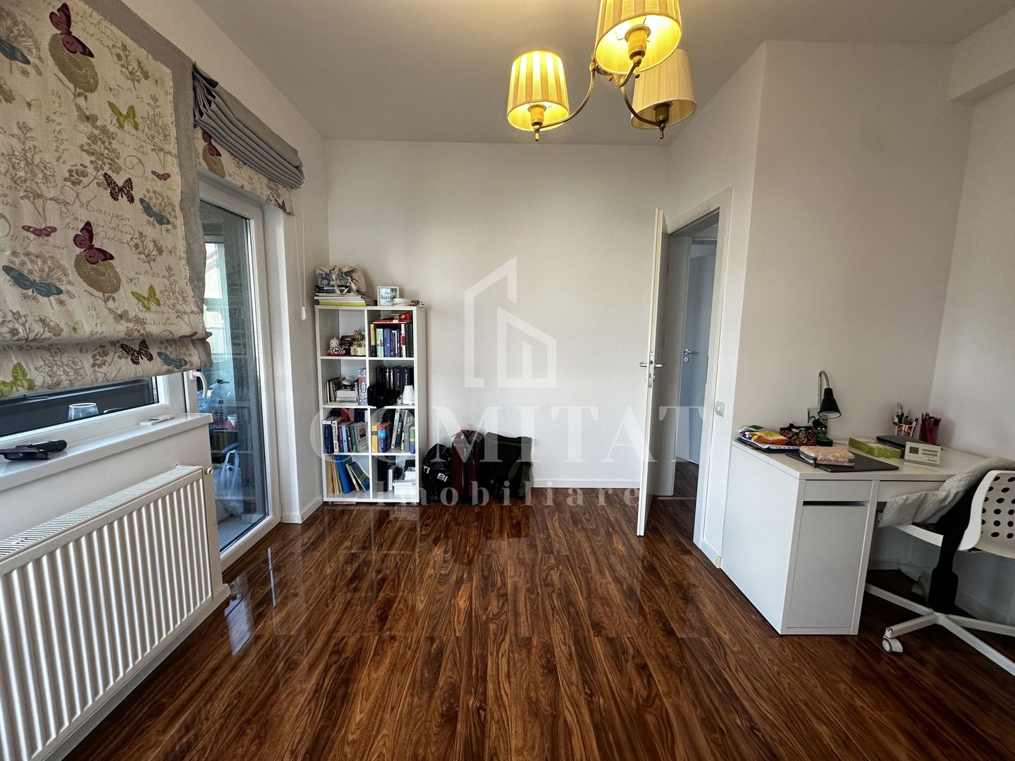 Apartament la etaj intermediar | Loc de parcare | Zona str Sub Cetate - Poză 16