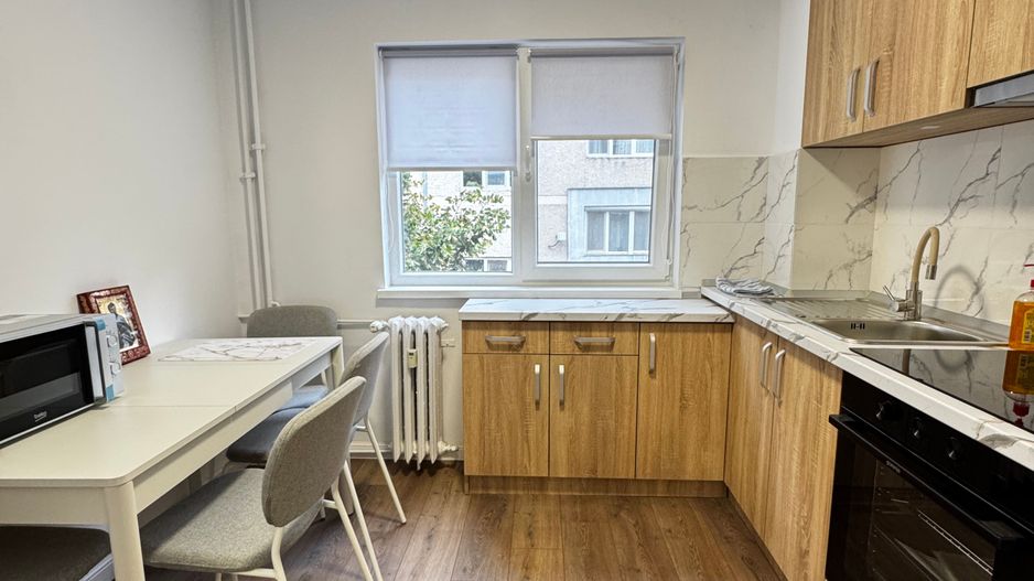 APARTAMENT DE ÎNCHIRIAT – 3 CAMERE | CANTEMIR – ZONA SALCA, ORADEA - Poză 11
