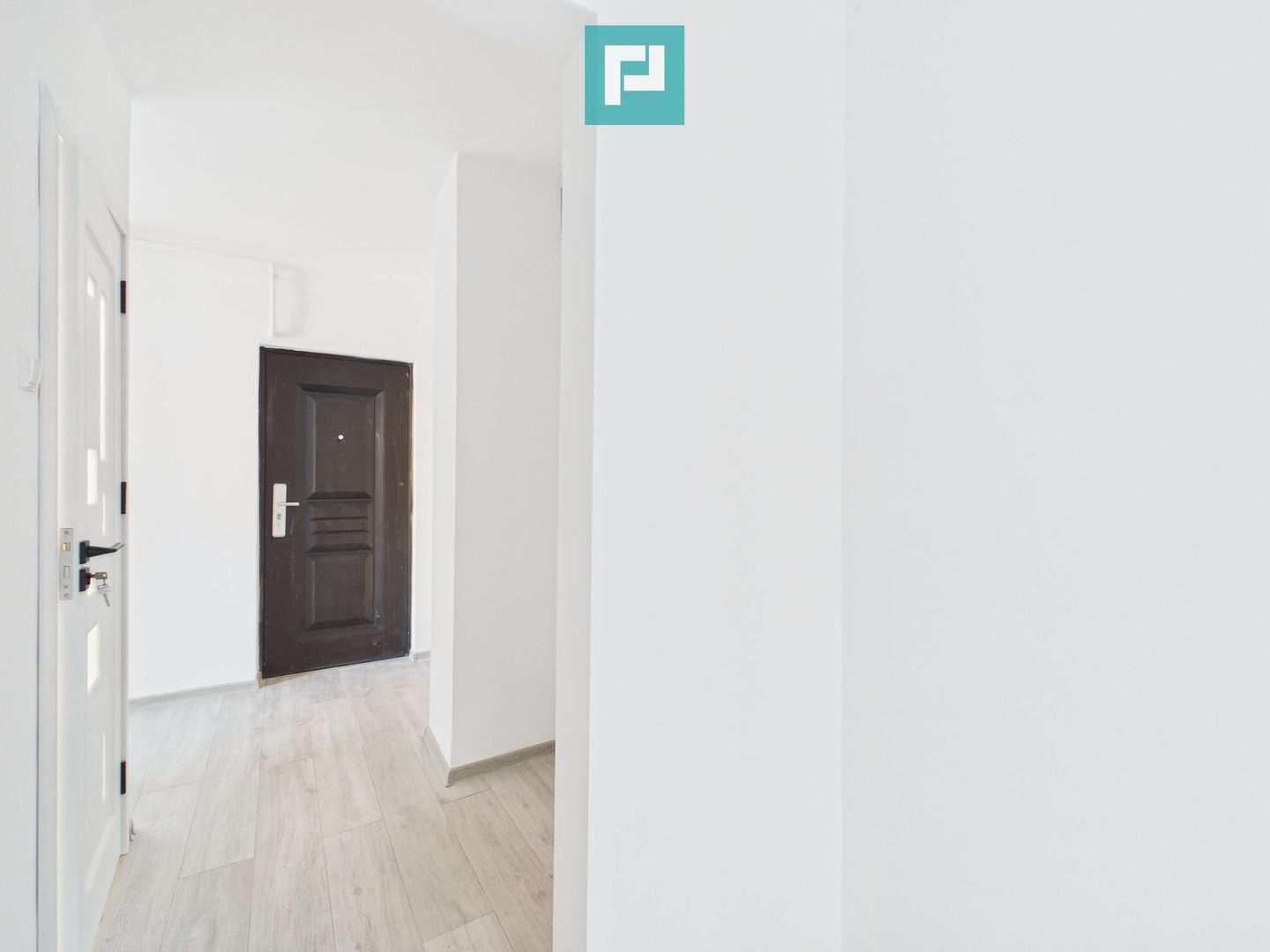 Apartament 4 camere, 2 băi în Freidorf - Poză 12