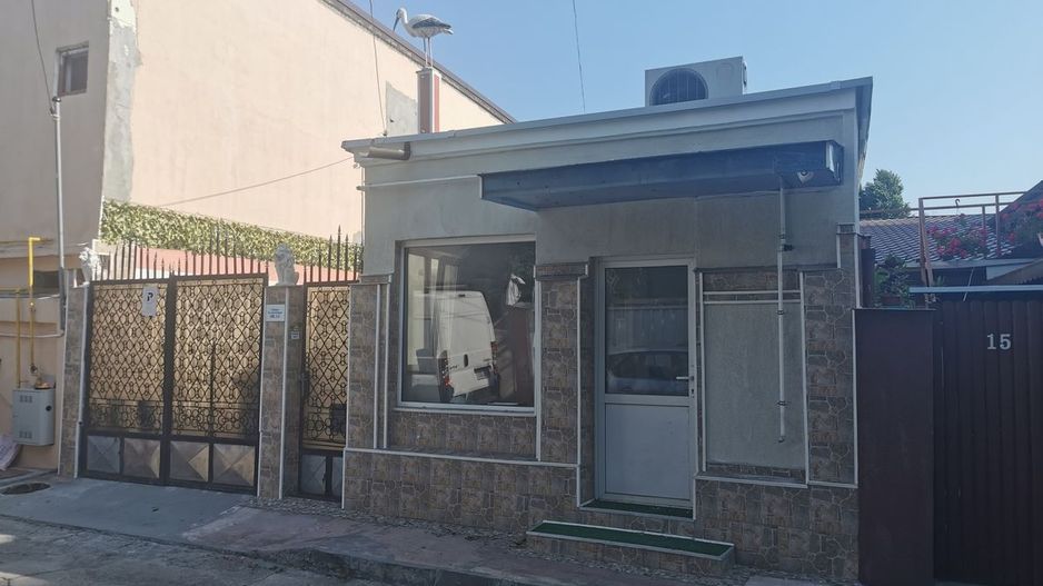 De vanzare Casa individuala curte proprie, Auchan Vitan, sector 3 - Poză 9