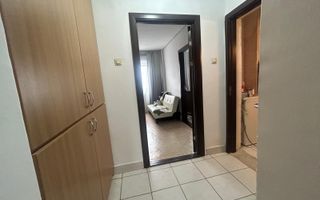 De vanzare Apartament 3 camere zona de jos - Poză 11