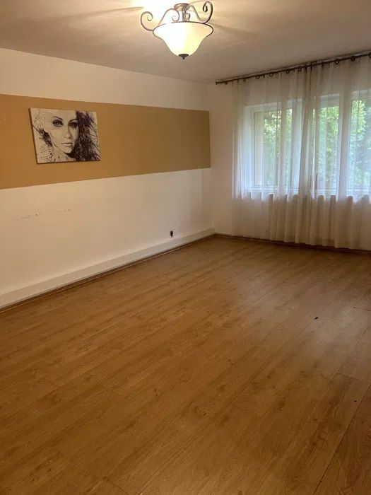 Apartament cu 3 camere,2 bai Astra-Zorilor - Poză 1