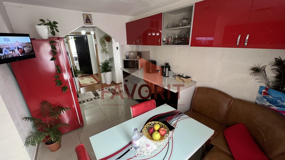 Apartament 4 camere decomandat | Boxa la subsol | Girocului-Fratelia - Poză 5