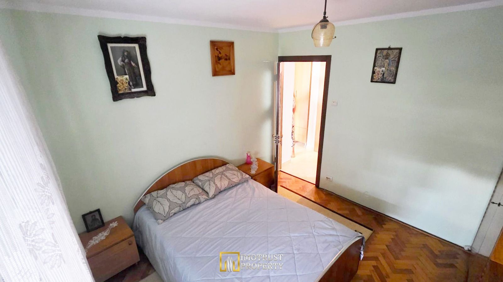 Apartament 3 camere de închiriat – Micalaca, Zona 300 - Poză 3