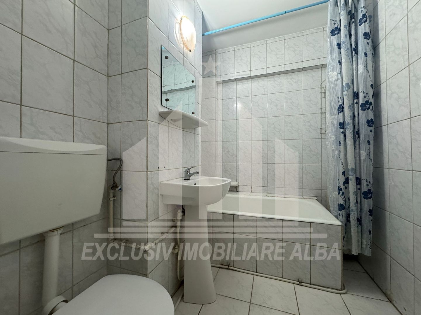 Apartament cu 2 camere decomandate, etaj intermediar, Cetate - Poză 7