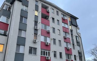 Vanzare apartament 3 camere stradal plus terasa, curte - Poză 8