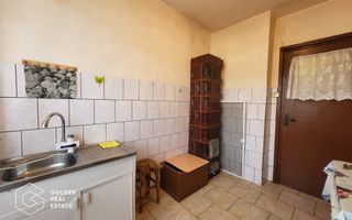 Apartament 3 camere, oras Lipova - Poză 8