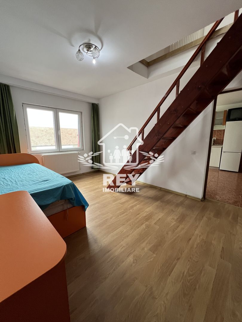 Apartament 3 camere nedecomandat ,bucătărie separată, Stefan cel Mare - Poză 5