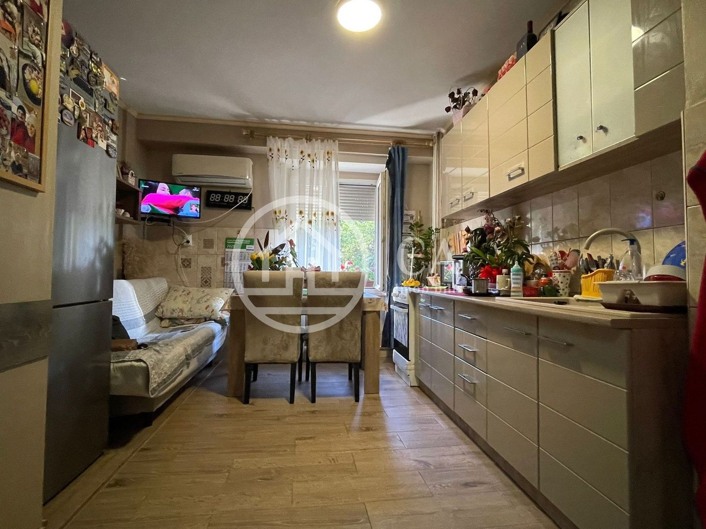 Apartament de vanzare cu 3 camere in Rogerius, Oradea - Poză 8