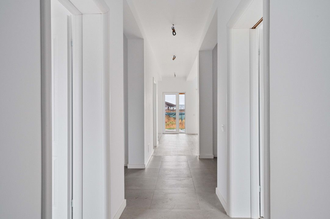 Casa Crevedia Parter Individuala - Comision 0 - Poză 6