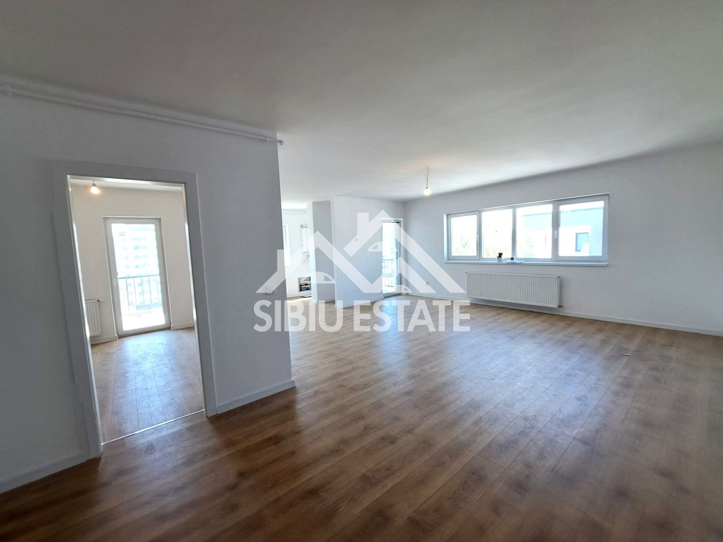 Apartament Sibiu, Stanca 2 bai - Poză 17