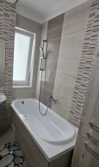 Apartament 2 Camere 2018 Tractorul Gata de Mutare Zonă Excelentă - Poză 9