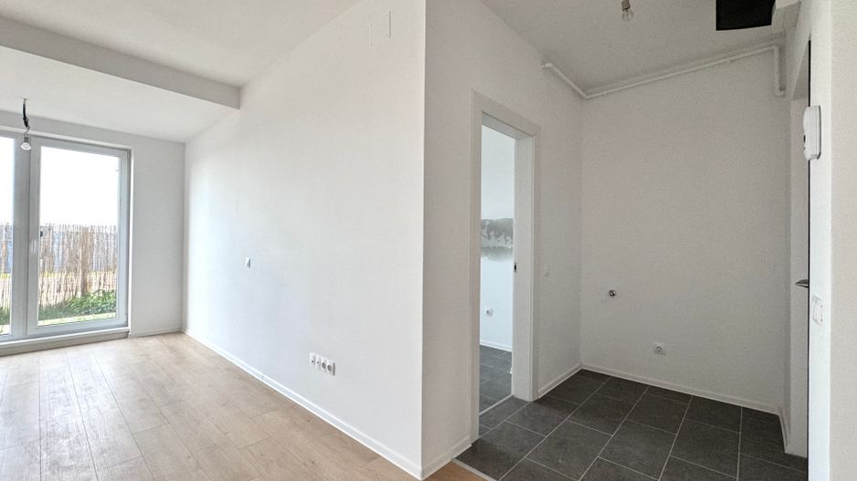 Apartament 4 camere Decomandat + Grădină Proprie - Atria Urban Resort - Poză 8