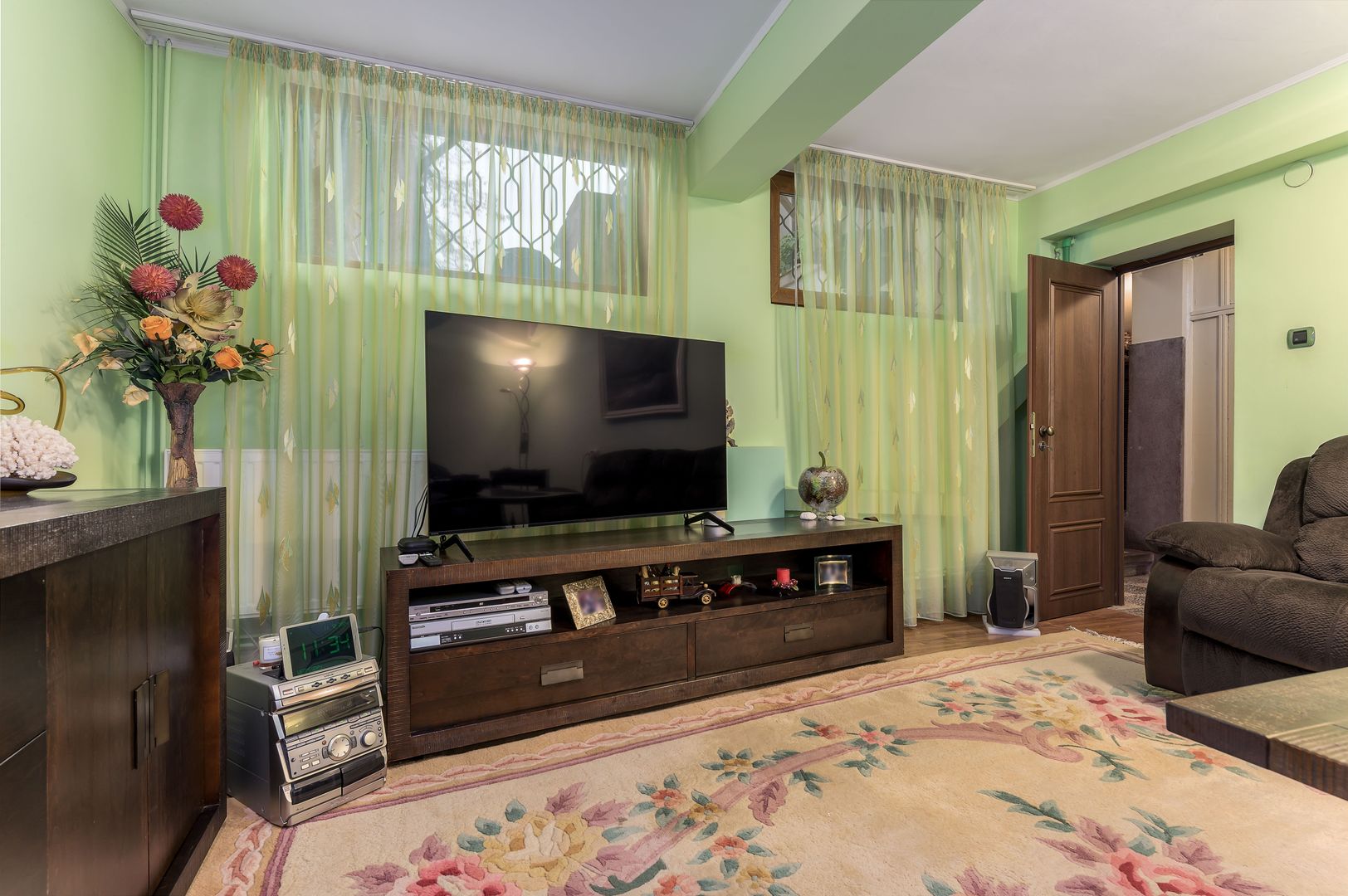 Refugiu elegant în inima Bucureștiului – Proprietate cu suflet - Poză 16