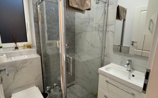 Casa individuala, 130mp utili, 300mp curte, zona OMV - Poză 10