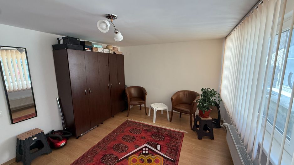 Casa individuala P+ Pod +Beci in sat Robanesti, 10 minute de Craiova - Poză 8