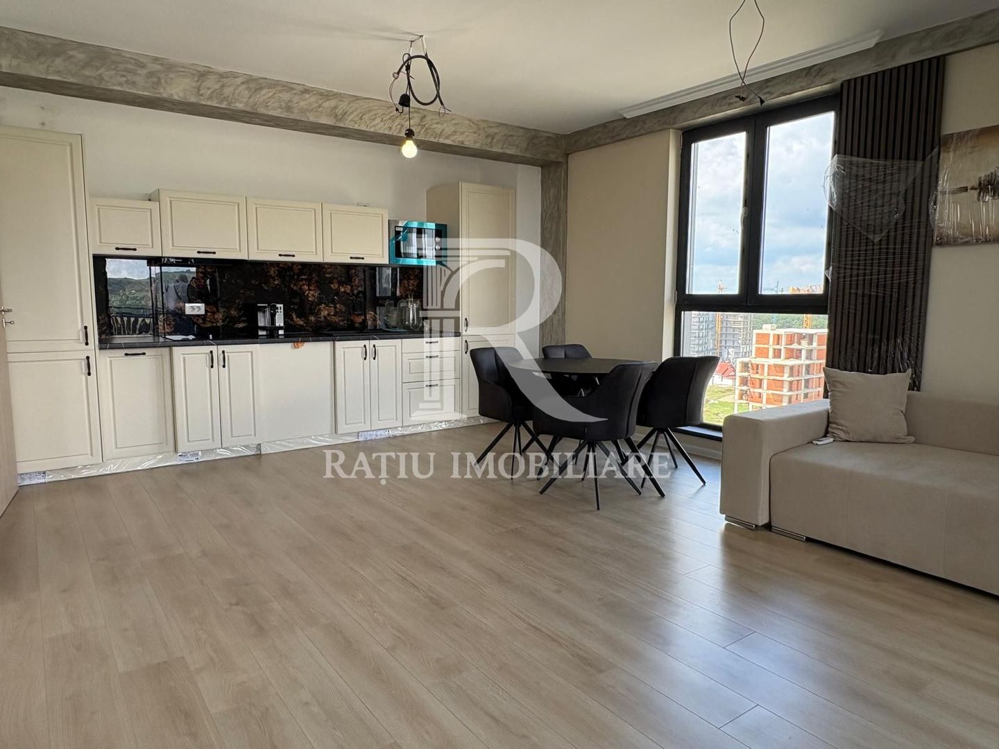 Apartament Premium 2 Camere || Zona President – Băile Felix - Poză 1