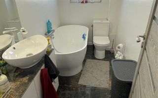 Apartament cu 3 camere, 2 băi, 2 parcari, zona Muzeul Apei, Florești. - Poză 7