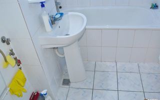 bloc nou, aer conditionat-Girocului. - Poză 11