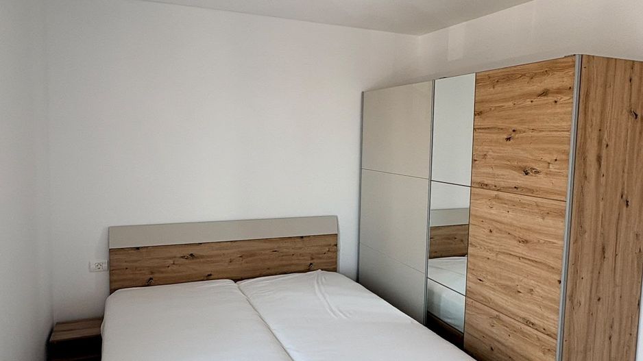MOBILAT MODERN, 2 CAMERE, GIROC - Poză 5