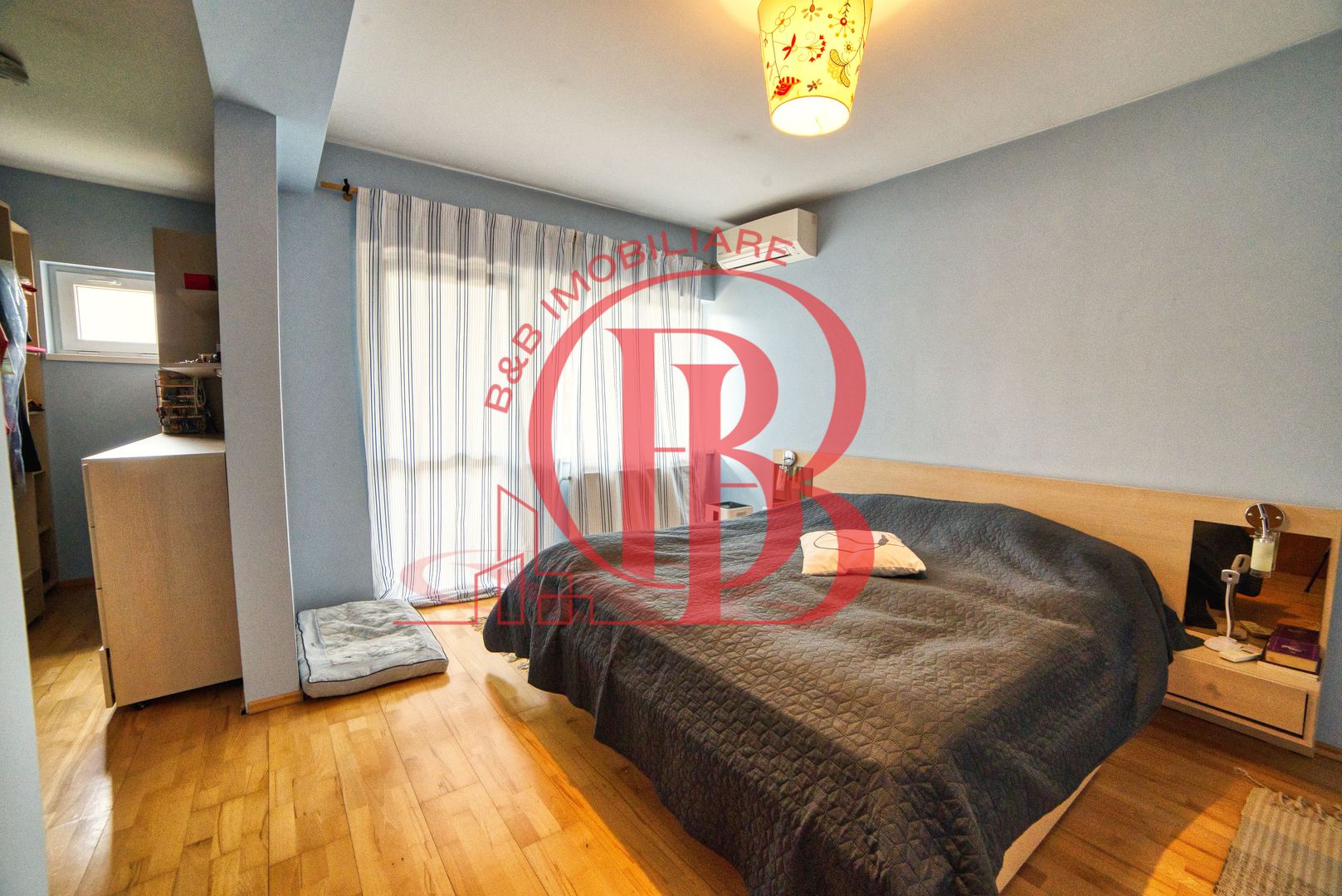 Casa complet mobilata 5 camere 3 bai curte generoasa - Poză 34