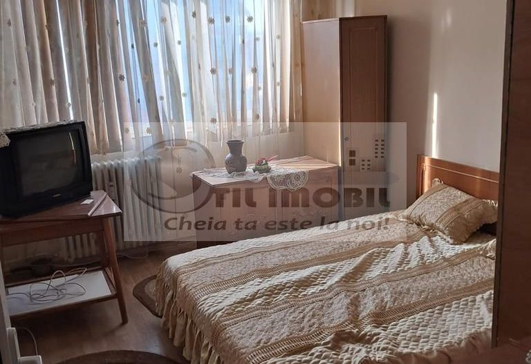Apartament 2 camere Semidecomandat mobilat utilat zona Tatarasi Nord 85000 euro - Poză 5