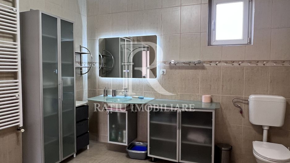 Casă 4 camere de închiriat | Saună | Piscina | Sântandrei | Bihor - Poză 13