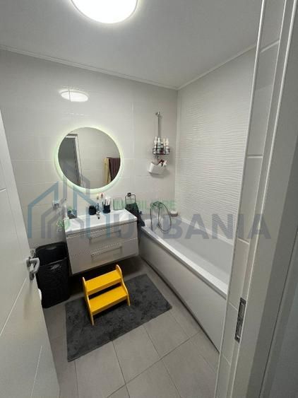Vând apartament cu 4 camere 85 mp Pacurari - Poză 10