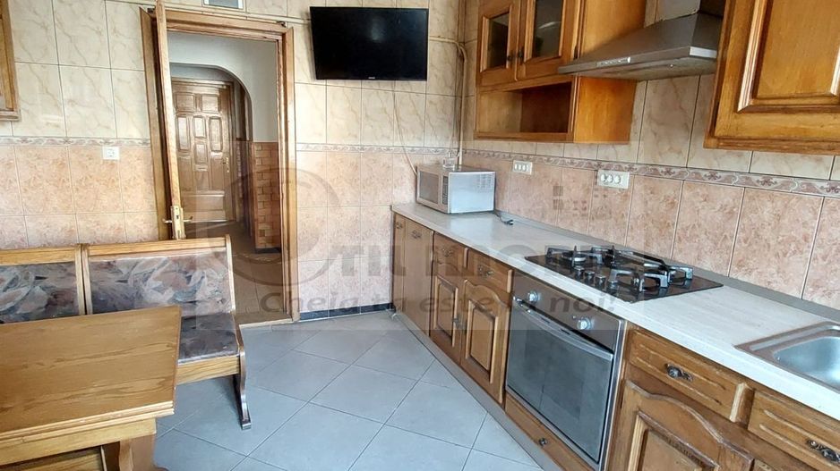 Nicolina, 4 cam decomandat, Etaj 1, 110 mp- 250.000€ - Poză 8