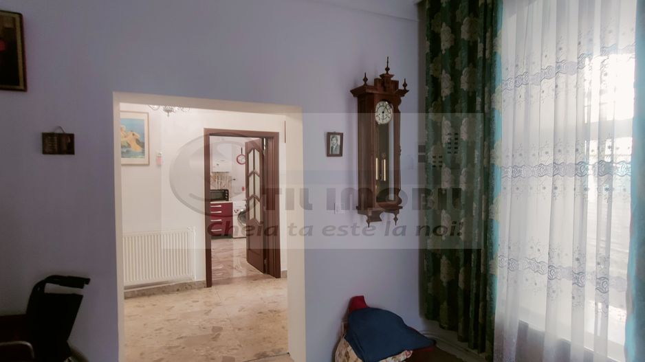 APARTAMENT ULTRACENTRAL , PIATA UNIRII, CUZA VODA 70 MP PLUS CURTE - Poză 14