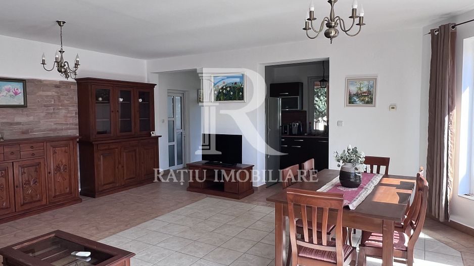 Casă 4 camere de închiriat | Saună | Piscina | Sântandrei | Bihor - Poză 4
