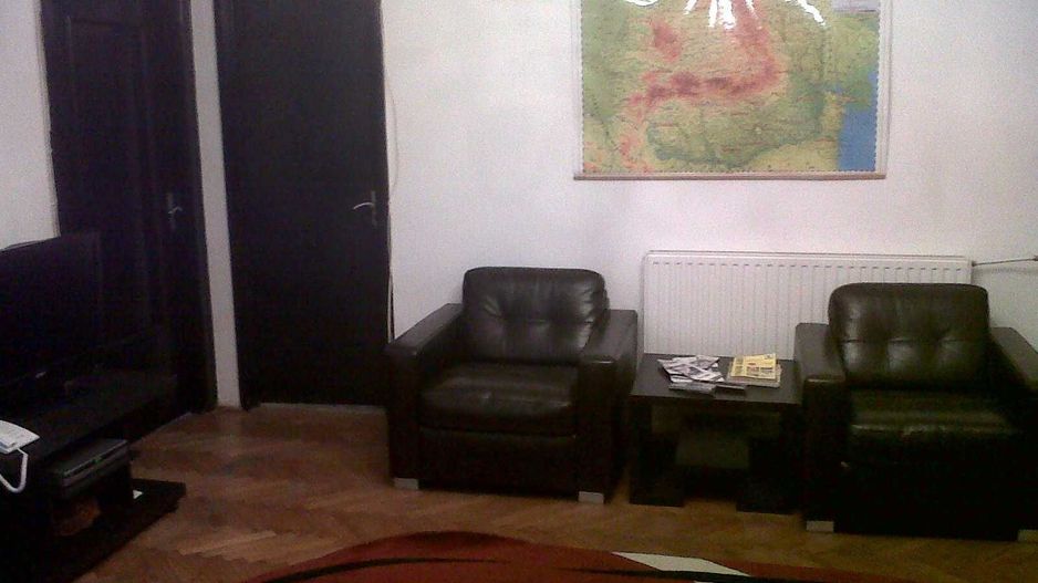 OCAZIE 4 camere Piata Romana 134 mp etaj 2/7 vedere Magheru 169700 EUR - Poză 5