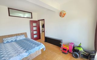 AP. 95mp la Et.2 cu 3 camere si 2 balcoane -complet utilat-zona Nord - Poză 11