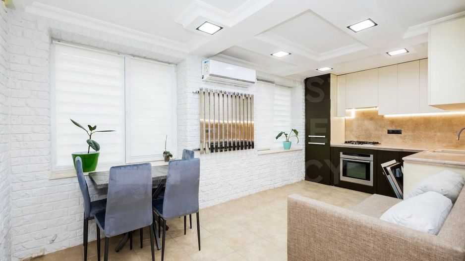 Vânzare, apartament, 2 camere, str. Calea Ieșilor, Buiucani - Poză 1