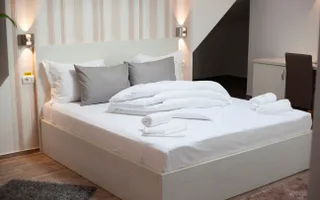 Proprietate cu profit rapid - Hotel cu amplasare premium, Popesti - Poză 19