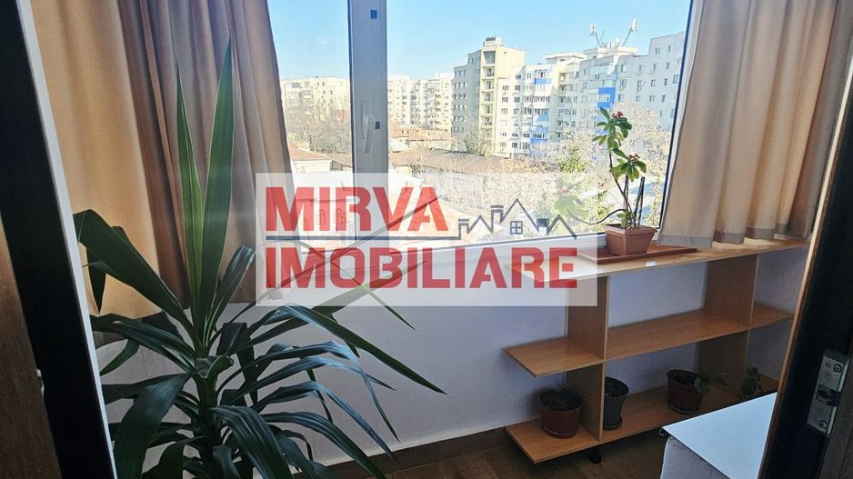 Apartament 2 camere Ultracentral, mobilat, utilat, decomandat - Poză 2