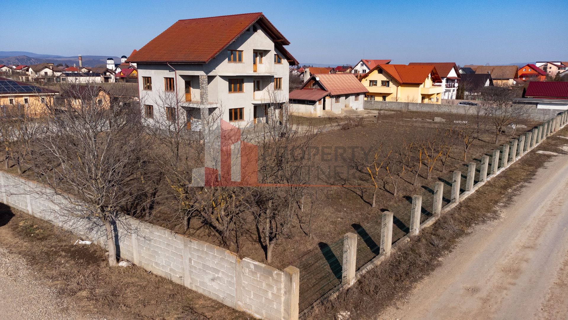 Casa cu teren 1500 mp in Harman - Poză 17