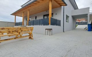 Casa deosebita P+E | mobilata si utilata | teren 1277mp | stradal Vladești - Poză 21