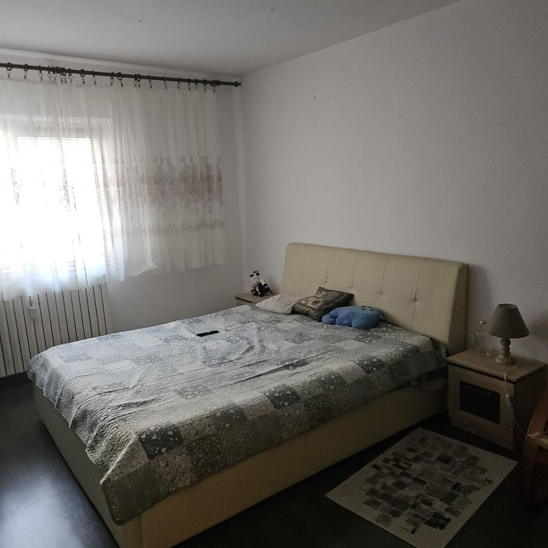 Apartament 2 camere cartier Sărari - Poză 2