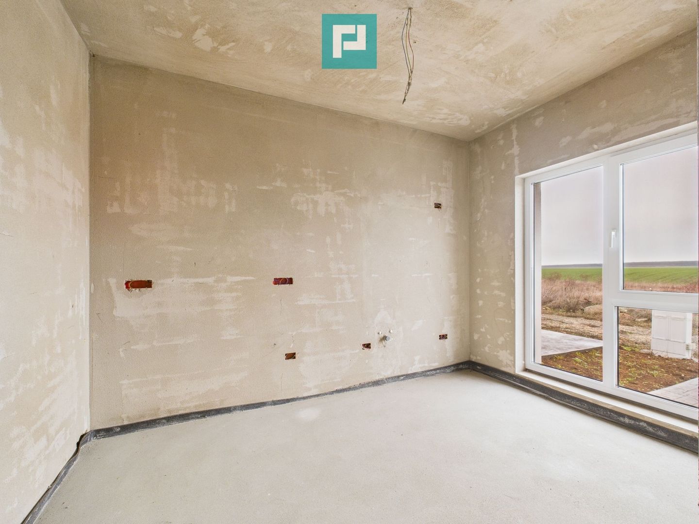 Duplex semi-finisat cu 3 camere, 3 băi în Pișchia - Poză 4