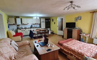 Casa cu 1064 mp teren, ideala pentru pensiune - Poză 19