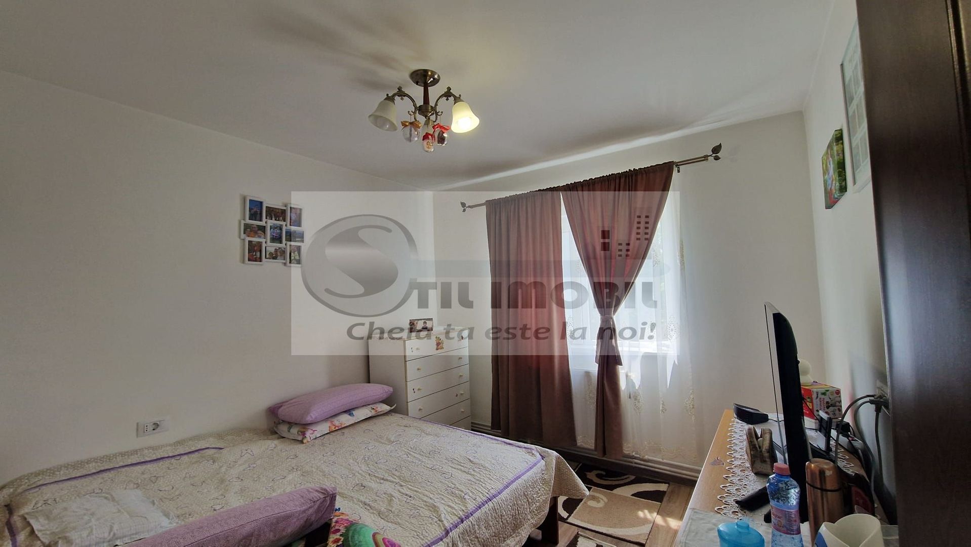 Apartament 2 camere, decomandat, Nicolina - 95.000 Euro - Poză 1