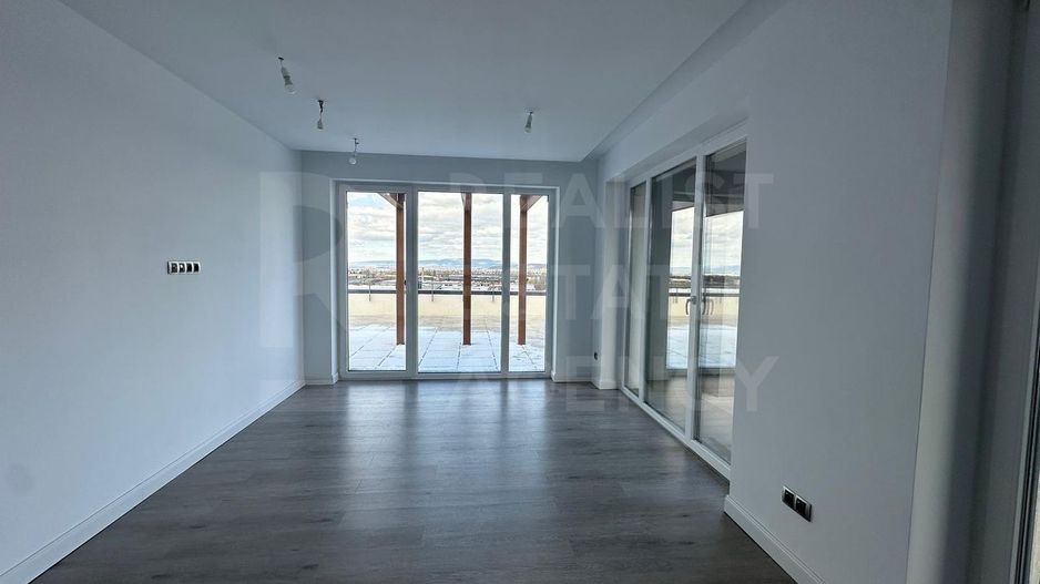 Vânzare, penthouse, 4 camere, Brașov - Poză 9