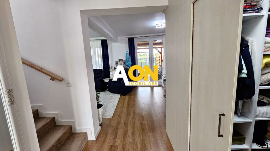 Casa tip insiruit ( capat ), 4 camere, 260 mp teren, Dealul Furcilor - Poză 9